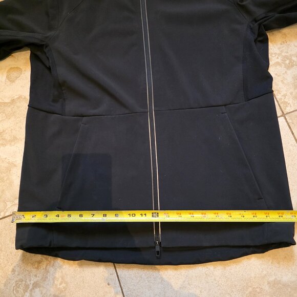 Lululemon men's cross chill jacket - Picture 8 of 9
